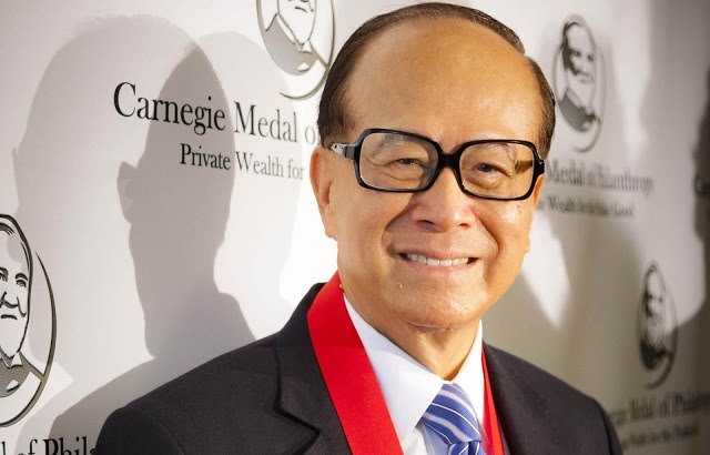 Những câu nói hay kinh điển đầy triết lý sống của Lý Gia Thành