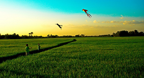 làm sao để sống hạnh phúc vui vẻ