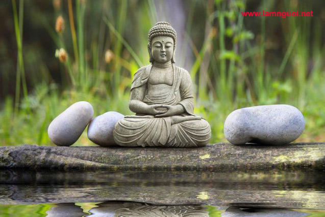 Tâm tĩnh lặng giữa dòng đời vạn biến và sống đơn giản cho đời mình thanh thản