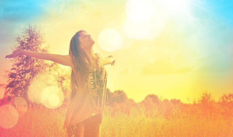 Sống mạnh mẽ và lạc quan để vượt lên hoàn cảnh