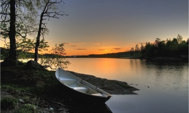 Tiền tài như phấn thổ nhân nghĩa tựa thiên kim