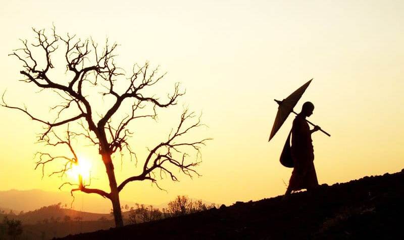 Đời người vô thường sống chết vô thường, cuộc sống vô thường nào ai biết trước ngày mai