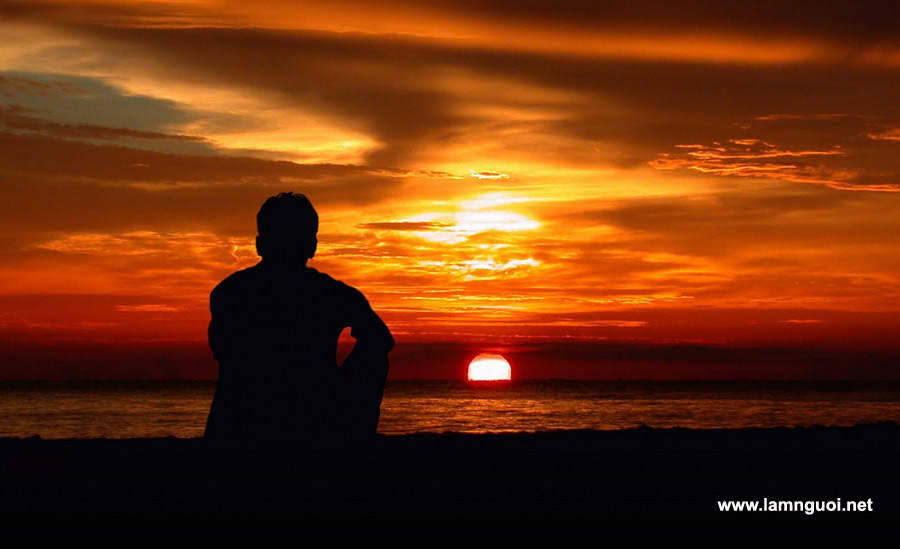 Kiếp người vô thường ngắn ngửi, không có gì là mãi mãi, tất cả chỉ là phù du